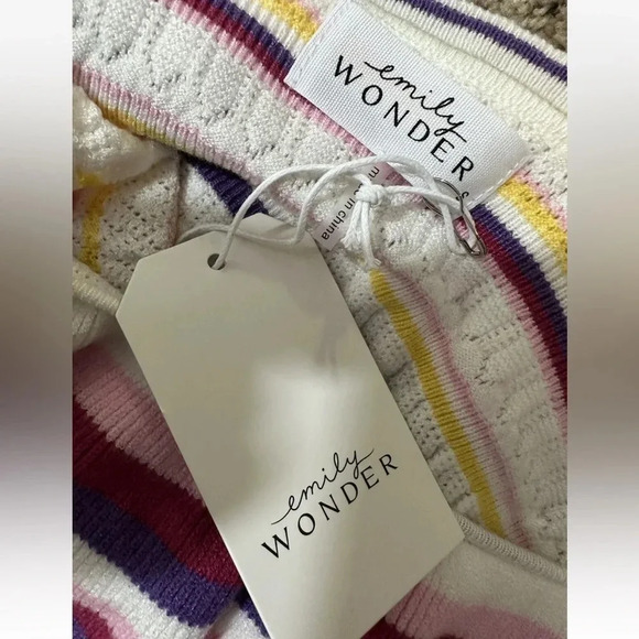 NWT Emily Wonder Sz S Women Multicolor Striped Cropped Top Shirt Open Shoulder - Picture 5 of 7